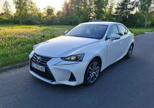 lubelskie Lexus IS cena 122000 przebieg: 35000, rok produkcji 2020 z Łódź